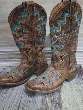 Corral Boots-Turquoise Accent Distressed Brown Leather Cowboy Boots
